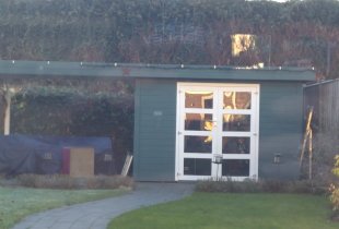 Ons tuinhuis beitsen