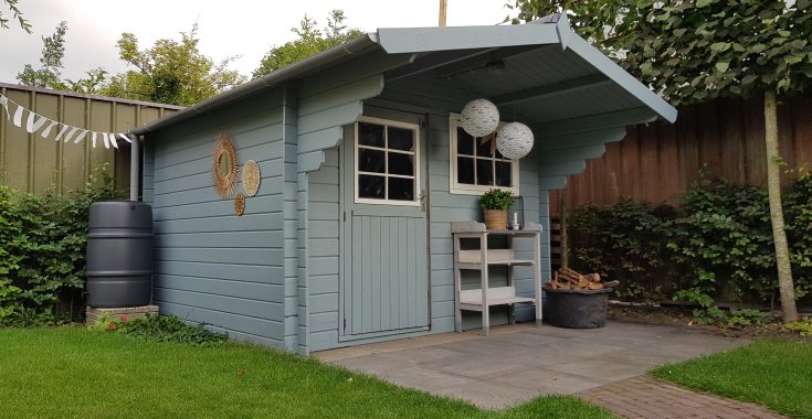 Tuinhuis verven